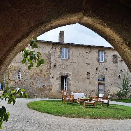 Les Du Logis Du Chatelier Bed & Breakfast
