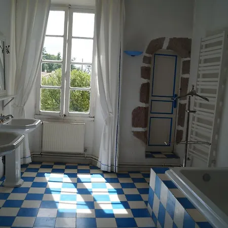 Les Du Logis Du Chatelier Bed & Breakfast
