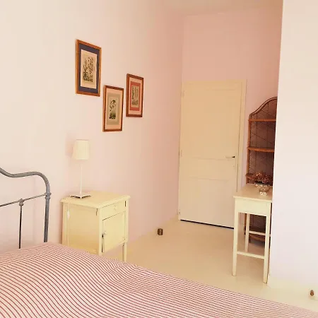 Les Du Logis Du Chatelier Bed & Breakfast *