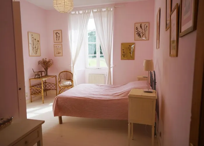 Les Du Logis Du Chatelier 3* Bressuire