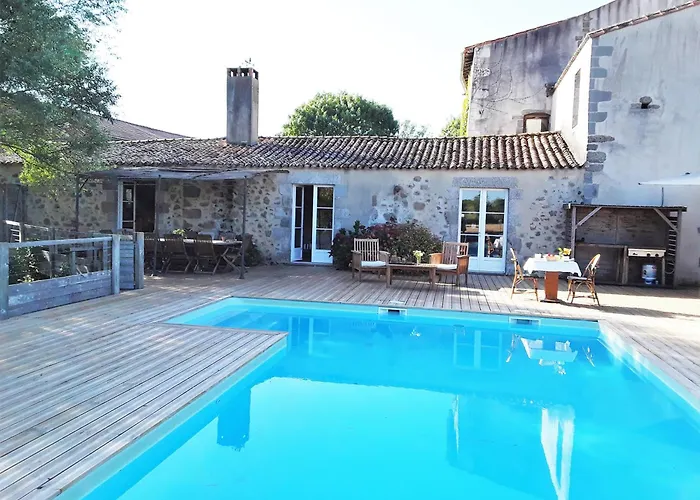 Les Du Logis Du Chatelier